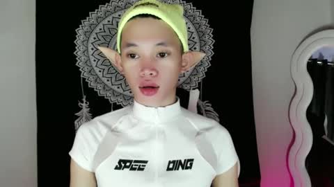 givemethrillx online show from January 9, 2025, 2:43 am