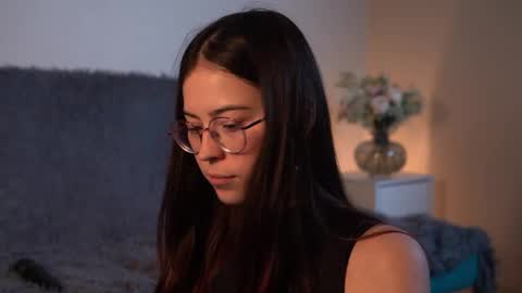 Agness online show from October 30, 2025, 1:56 pm