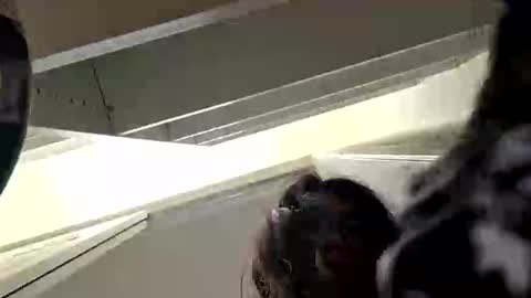 gjpj1 online show from October 21, 2025, 8:53 pm