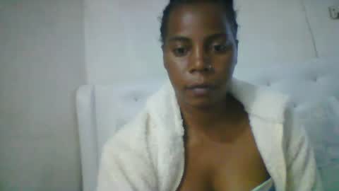 Snapshot of gladie46 chatting on July 14, 2026, 1:17 pm gladie46 online show from July 14, 2026, 1:17 pm