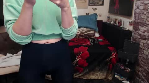 Glamourhottie online show from October 6, 2025, 7:50 am