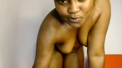 sweet girl online show from June 20, 2026, 7:44 am