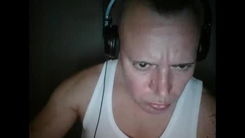 glanzer88999 online show from December 9, 2024, 10:20 pm