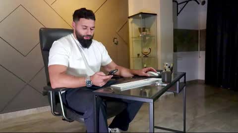 Matthew .. for short call me Matt online show from February 18, 2025, 10:03 pm