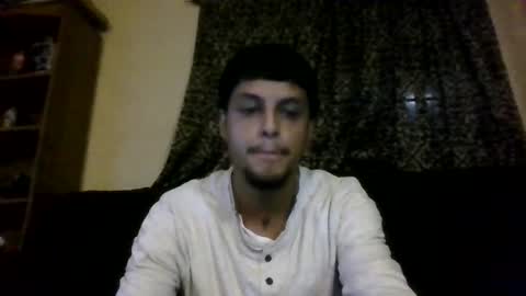 Snapshot of glly555 chatting on June 29, 2026, 9:48 am glly555 online show from June 29, 2026, 9:48 am