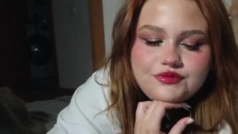 Snapshot of gloria_thomas chatting on February 21, 2026, 3:35 pm gloria_thomas online show from February 21, 2026, 3:35 pm