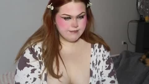 gloria_thomas online show from April 3, 2026, 2:31 am