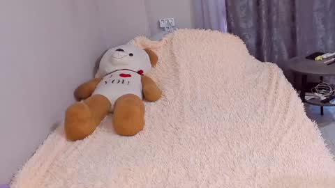 Snapshot of gloriamistress chatting on April 17, 2026, 9:01 am gloriamistress online show from April 17, 2026, 9:01 am