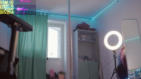  Sasha  online show from February 9, 2026, 12:09 pm