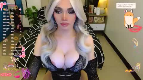 Snapshot of glorious_kim chatting on September 15, 2025, 5:07 am Kim - DONT FORGET TO FOLLOW AND GIME THUMBS UP online show from September 15, 2025, 5:07 am