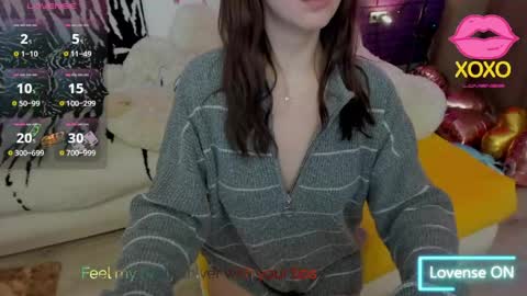 Snapshot of glowmimi chatting on May 29, 2026, 4:27 pm Mia online show from May 29, 2026, 4:27 pm