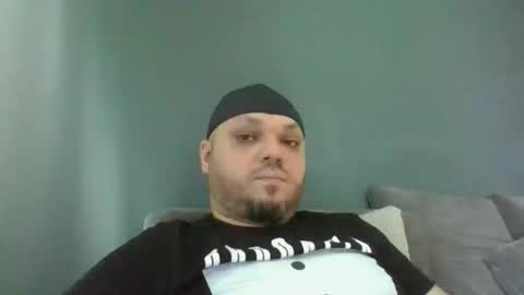 Your boy online show from November 3, 2025, 10:27 am