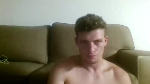 Snapshot of gman584114 chatting on February 4, 2025, 10:13 pm gman584114 online show from February 4, 2025, 10:13 pm