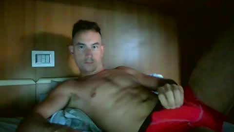 Snapshot of gnok92 chatting on June 10, 2026, 3:11 pm gnok92 online show from June 10, 2026, 3:11 pm