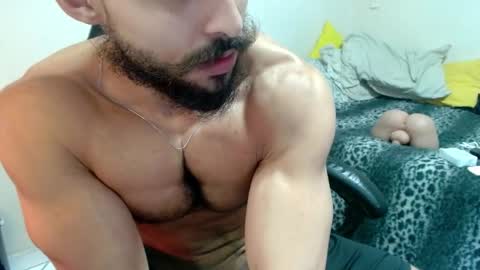 god hunkules online show from December 15, 2025, 10:14 pm