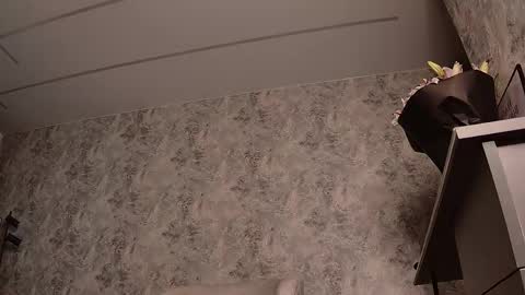 Snapshot of goddess_elizabeth chatting on May 30, 2026, 5:59 am Goddess Elizabeth NO NUDE femdom online show from May 30, 2026, 5:59 am