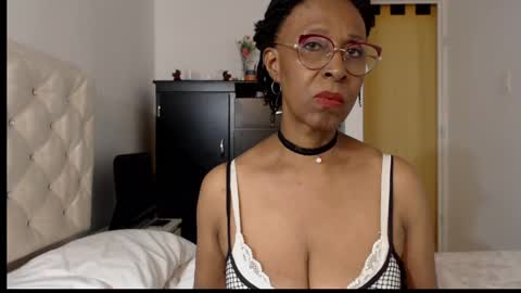 Snapshot of goddess_judy chatting on May 18, 2026, 3:35 am goddess judy online show from May 18, 2026, 3:35 am