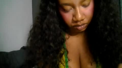 Snapshot of goddessdaisysky chatting on June 12, 2026, 3:05 am Goddess Daisy Sky online show from June 12, 2026, 3:05 am