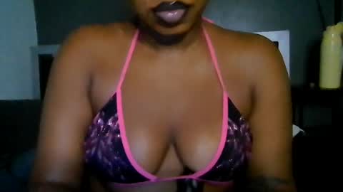 Snapshot of goddessdaisysky chatting on August 1, 2026, 4:34 am Goddess Daisy Sky online show from August 1, 2026, 4:34 am