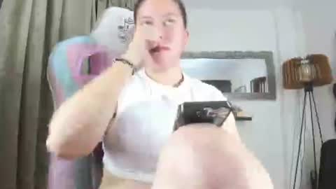 Goddess Jessica and slave Roger online show from March 18, 2026, 6:05 am