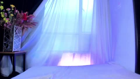 Julieta online show from January 22, 2025, 10:15 pm