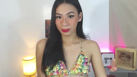 Kyla and Nian online show from October 26, 2025, 1:11 am