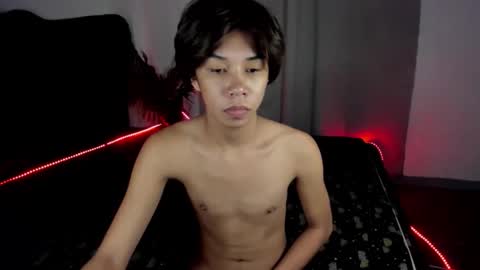 JENNIFER online show from October 13, 2025, 5:35 pm