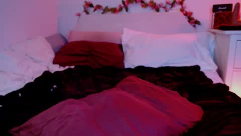 Snapshot of goddessofthestars chatting on February 15, 2025, 5:51 am Victoria online show from February 15, 2025, 5:51 am