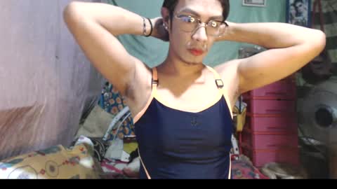 Snapshot of goddesssonyaxxx chatting on July 13, 2026, 6:16 am KENNY DOLL online show from July 13, 2026, 6:16 am