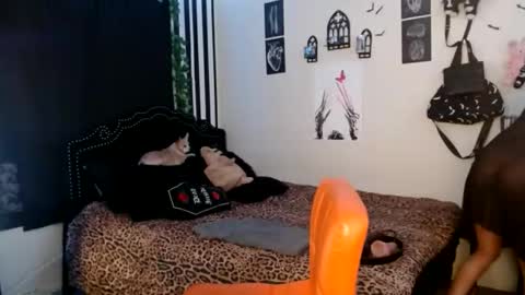 GoddessTrinityT online show from January 11, 2026, 5:45 am