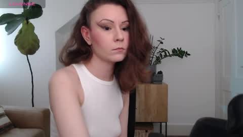 Goddess. Mommy. Master. Greedy Brat. VENINA online show from April 13, 2026, 5:40 pm