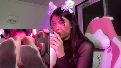 godxvalerie online show from December 21, 2024, 4:19 am