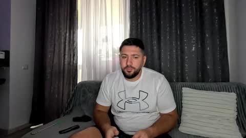 gold_alpha_boy online show from September 25, 2025, 8:51 am
