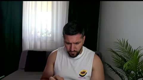 Snapshot of gold_alpha_boy chatting on June 27, 2026, 12:22 pm gold_alpha_boy online show from June 27, 2026, 12:22 pm