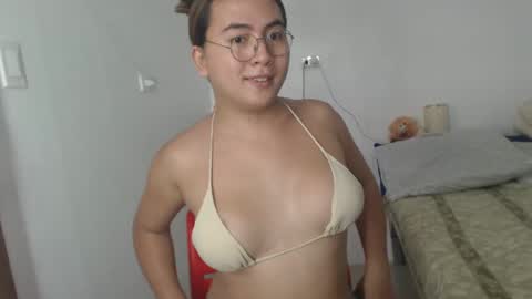 bella online show from February 5, 2025, 1:15 am