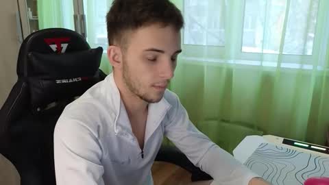 Golden boyyy21 online show from January 10, 2026, 10:28 am