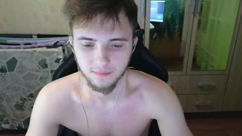 Golden boyyy21 online show from April 10, 2026, 1:33 am