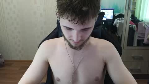 Golden boyyy21 online show from April 23, 2026, 1:02 pm