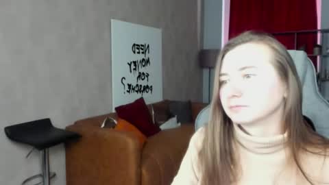 Snapshot of golden_dragones chatting on April 26, 2026, 8:45 am Gloria online show from April 26, 2026, 8:45 am