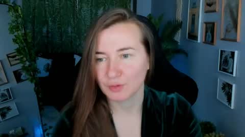 Snapshot of golden_dragones chatting on June 2, 2026, 8:38 am Gloria online show from June 2, 2026, 8:38 am