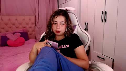 Snapshot of golden_gingerkitty chatting on May 26, 2026, 1:01 am golden_gingerkitty online show from May 26, 2026, 1:01 am