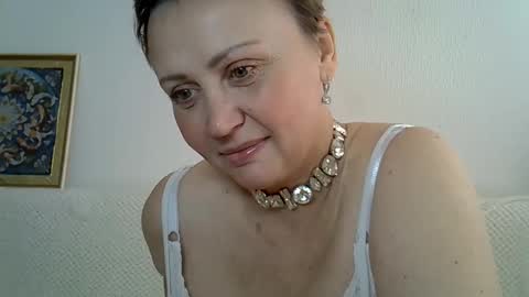 golden_kessie online show from April 20, 2026, 7:44 am