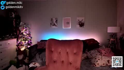 Shy in the streets but a freak in the sheets online show from December 25, 2024, 6:20 am