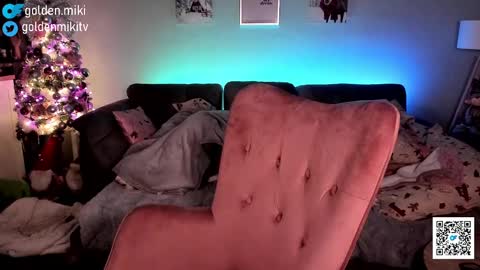 Shy in the streets but a freak in the sheets online show from December 29, 2024, 4:16 am