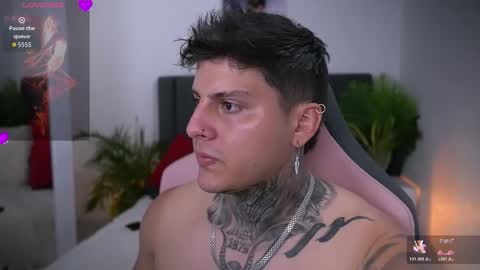 goldenatlasx online show from February 11, 2026, 8:36 pm