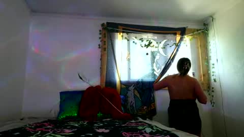 XxPretentious PeachxX online show from June 22, 2026, 7:55 pm