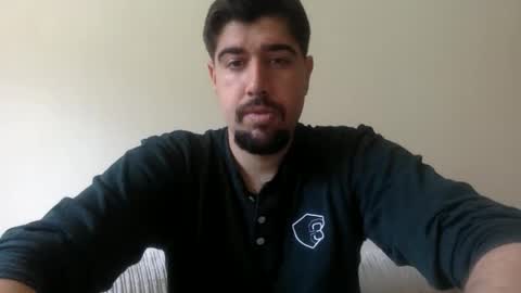 Snapshot of goldenglove35 chatting on May 6, 2026, 10:53 am Golden-Glove online show from May 6, 2026, 10:53 am