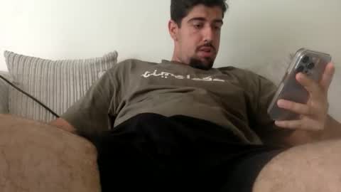 Snapshot of goldenglove35 chatting on May 26, 2026, 10:00 am Golden-Glove online show from May 26, 2026, 10:00 am