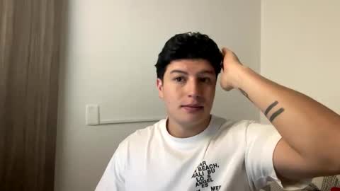 goldenknight33 online show from September 11, 2025, 3:23 pm