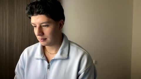 goldenknight33 online show from September 14, 2025, 5:23 pm